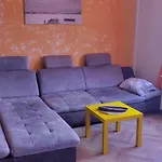 Bei Charlotte * סונברג
